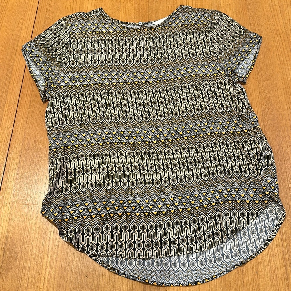 H&M Dressy Top w/ Keyhole Back